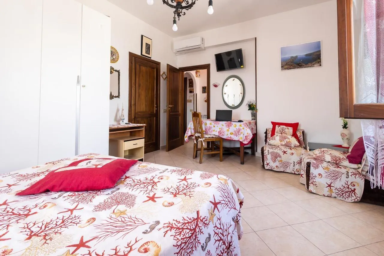 Holiday home Villa Loretta Lipari Italy